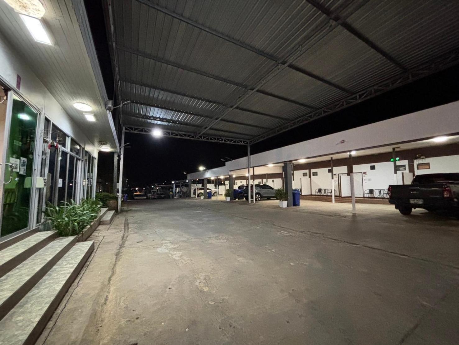 Garden Place Phetchabun Eksteriør bilde