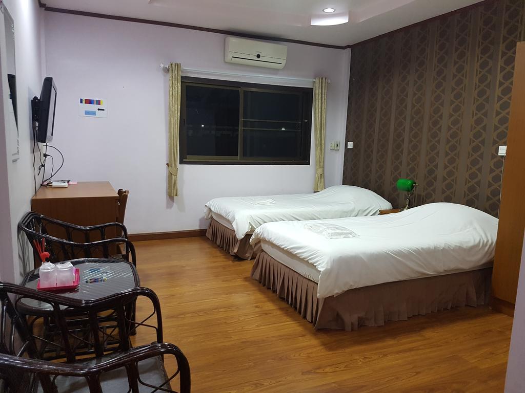 Garden Place Phetchabun Eksteriør bilde